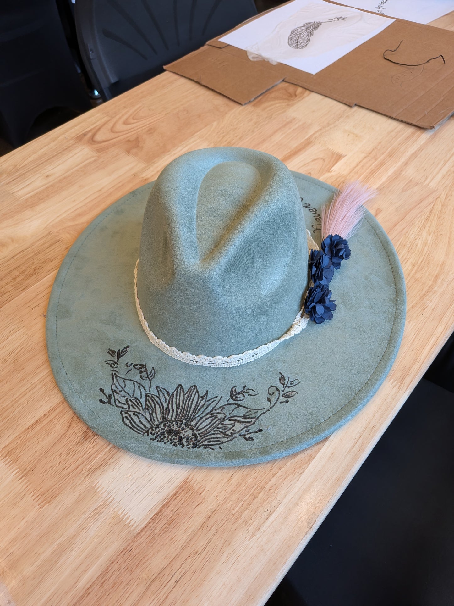 05/22/2026 Custom Hat Bar 6-8 PM (Lynchburg)