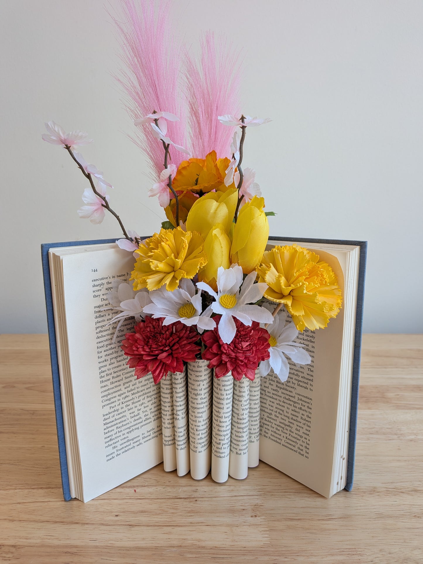 10/10/2026 Book "Vase" 10am-Noon (Lynchburg)