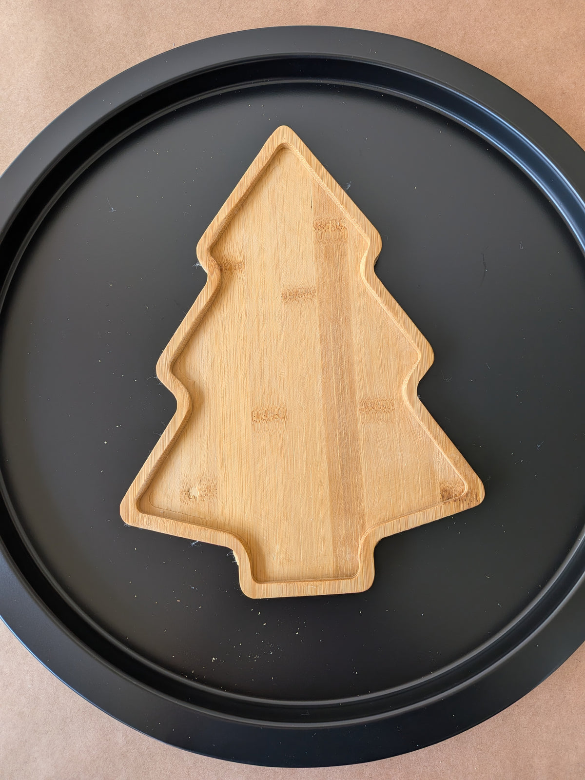 11/04/2026 Holiday Resin Trays Workshop 2-4PM (Lynchburg)