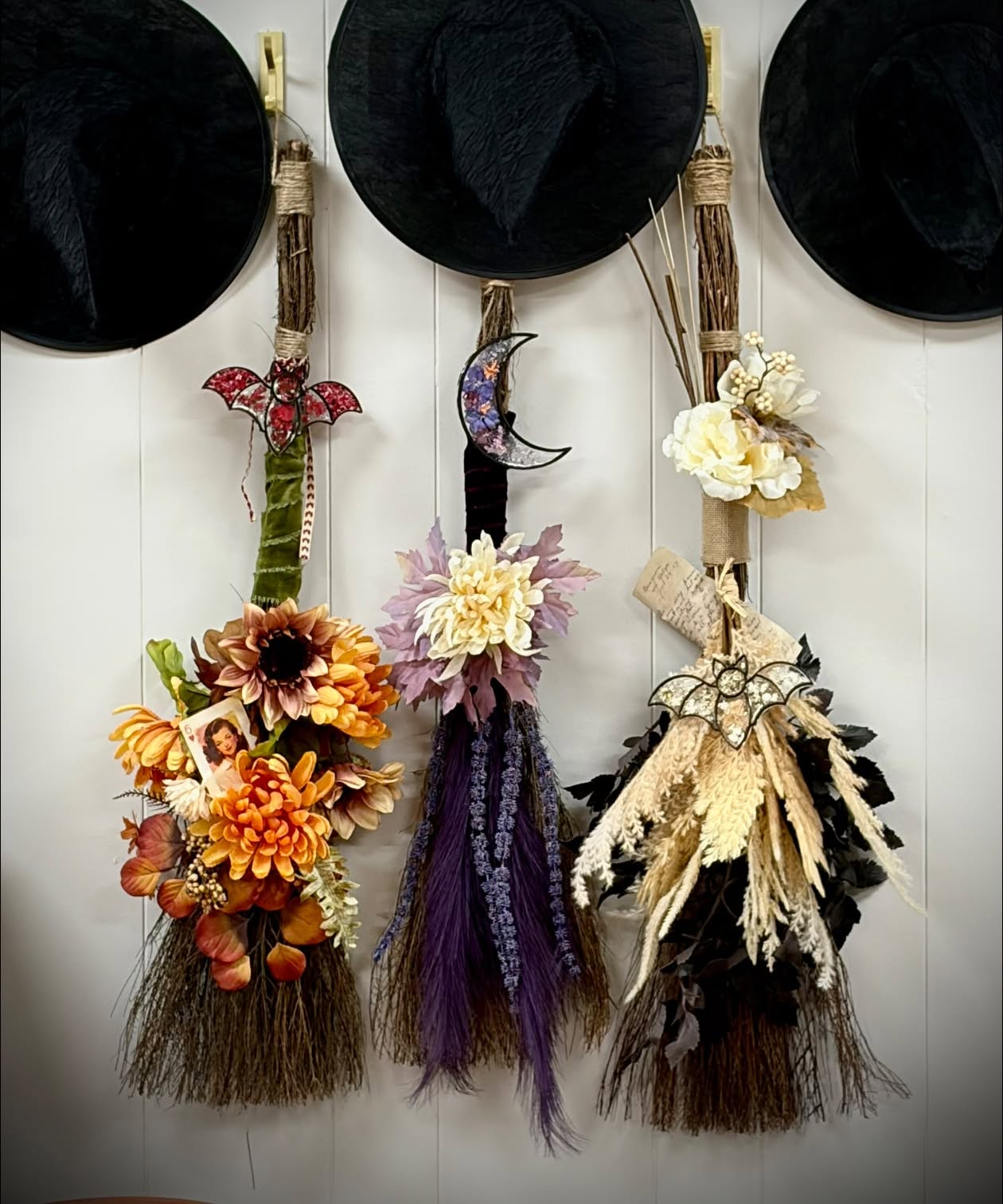 10/04/2026 Brooms & Pumpkin Vases 6-8pm (Lynchburg)