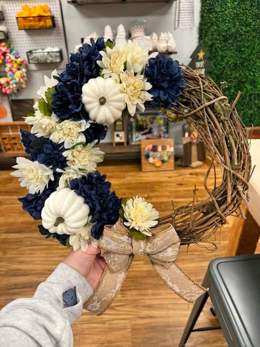 12/02/2026 Holiday Porch Decor 6-8pm (Lynchburg)